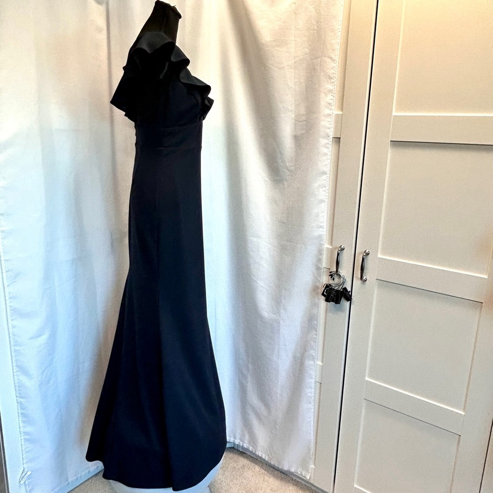 Lulu’s navy blue ruffle frill V neckline sleeveless pleated mermaid maxi dress M - Picture 7 of 16